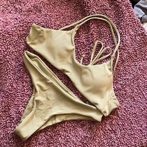 Hunter green swim set